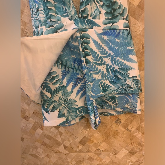 Tropical Palm Romper - Picture 3 of 5